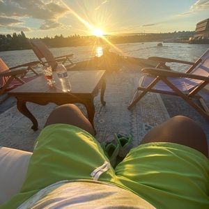 Meet your Posher, Joele